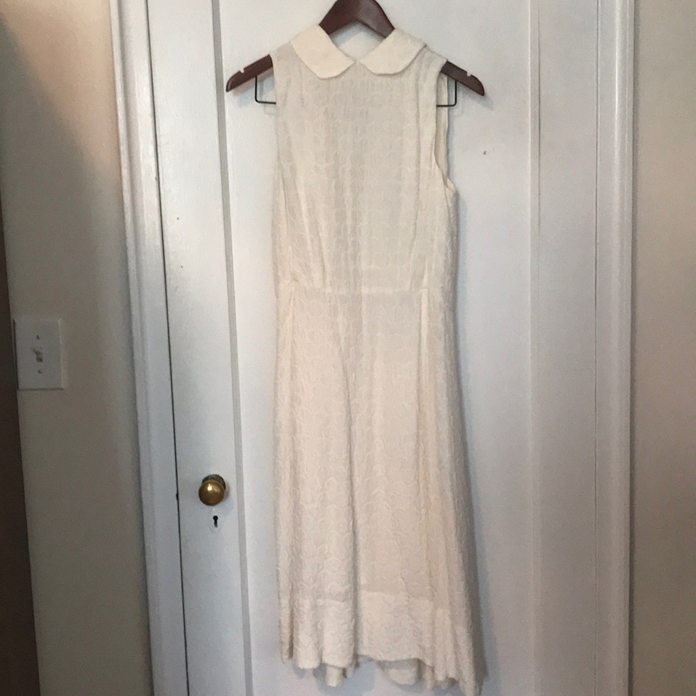 Mender’s delight: Rochas white dress